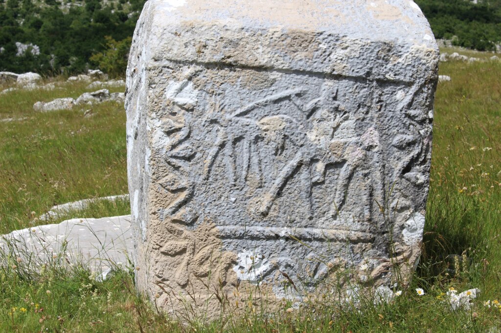 CHORWACKI STONEHENGE